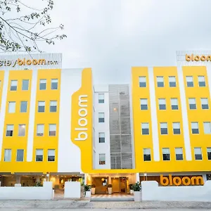 3* Hotel Bloom - Medicity Gurugram, Near Medanta Hospital