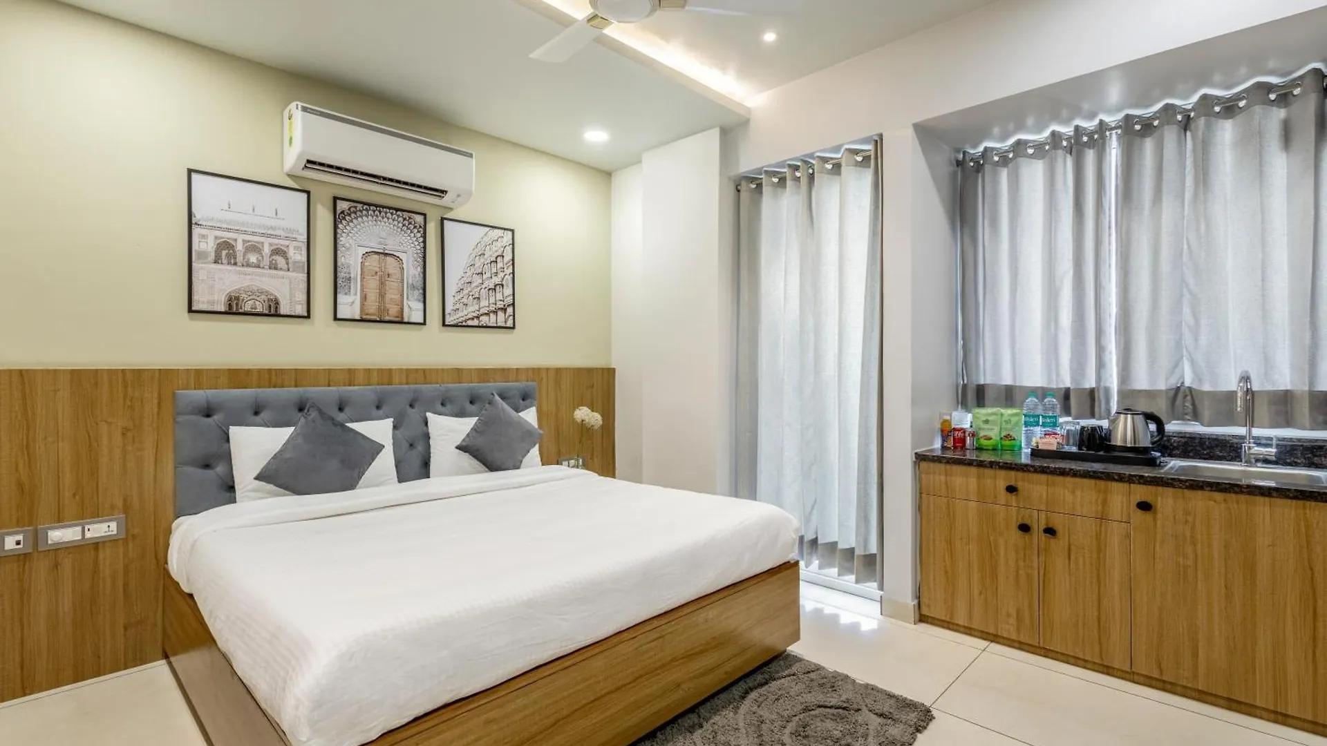 Wandr Hotel Medicity Gurugram, Near Medanta Hospital Gurgáon